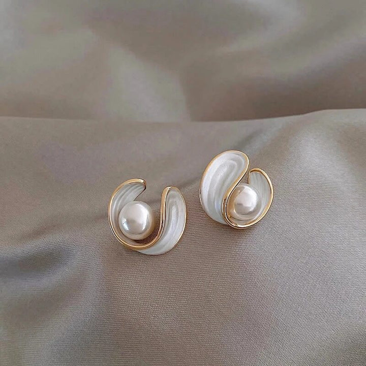 Élise – Boucles d’oreilles opale blanche
