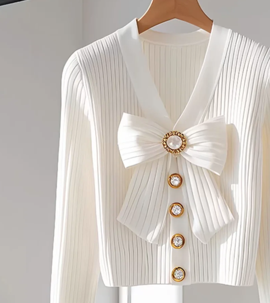 Élina – Pull uni manches longues