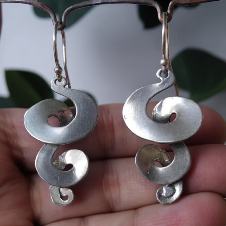 Maëlys - Boucles spirale argent vintage