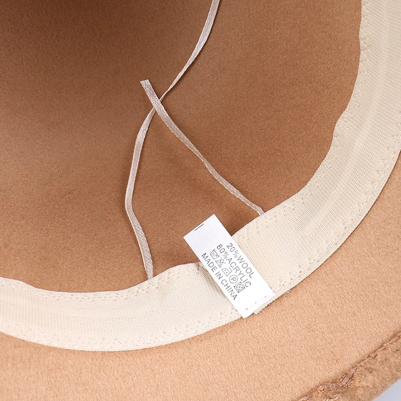 Cloche en Laine Evelyn Rose