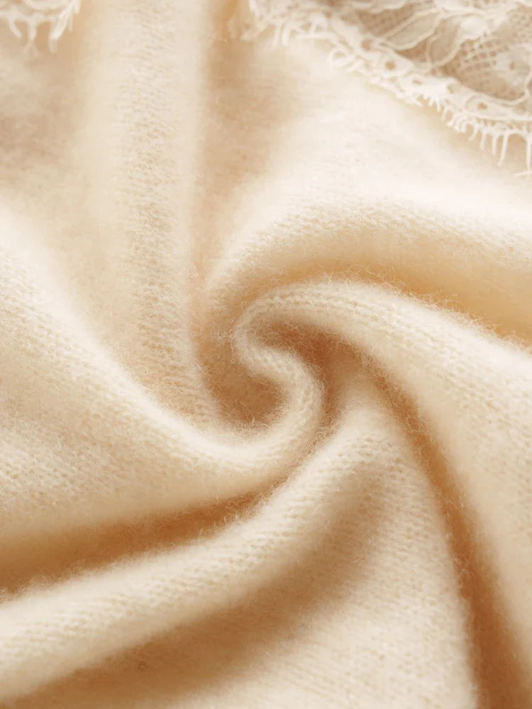 Gilet en Cachemire avec Dentelle Charlotte