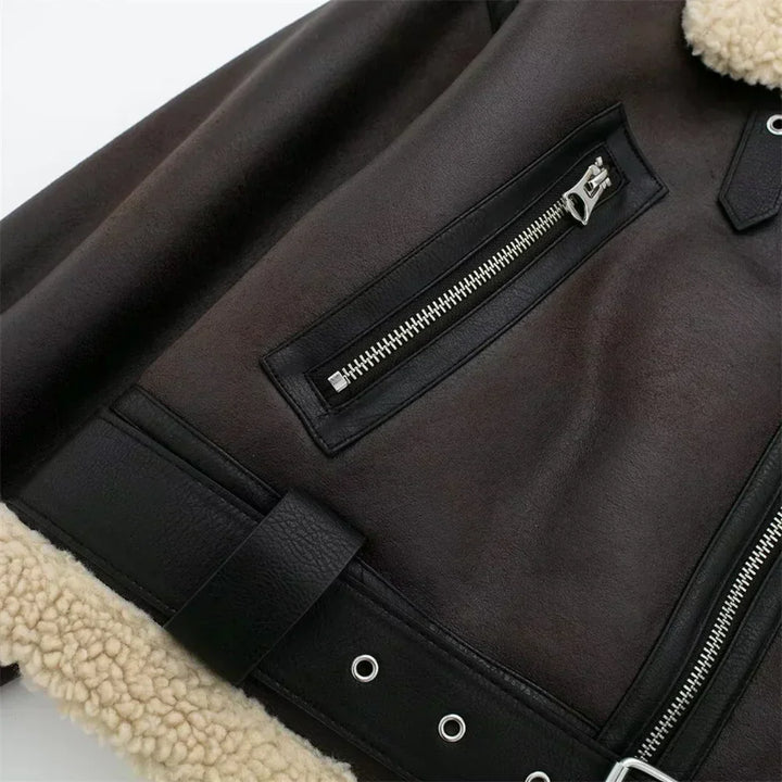 Aurélie - Veste tendance et raffinée