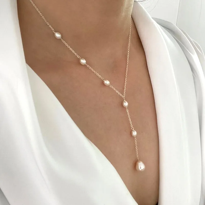 Éloïse – Collier perles suspendues